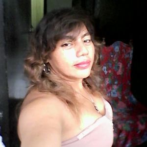 Meet your Posher, Claudia